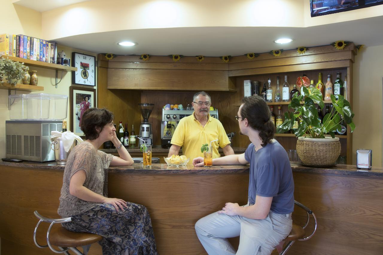 Hotel Fior di Loto - Rimini Esterno foto